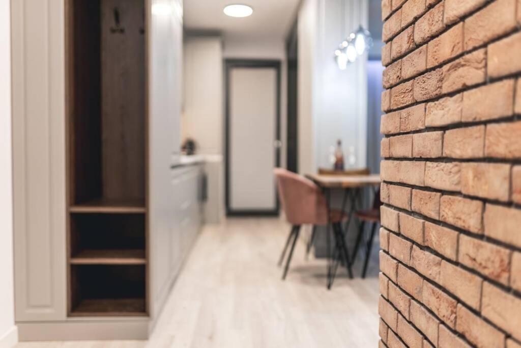Briana Luxury Panoramic View Apartment Cluj-Napoca Ngoại thất bức ảnh